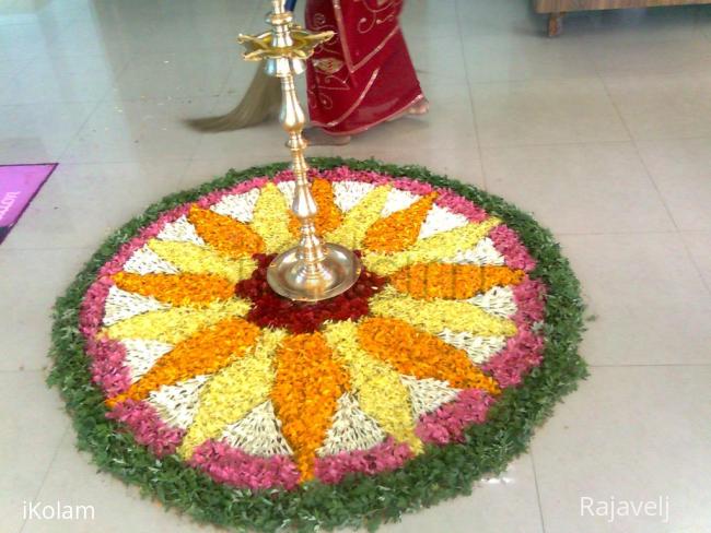 Rangoli: pookolam