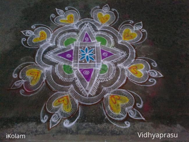 Rangoli: Rangoli for Inviting God to my house