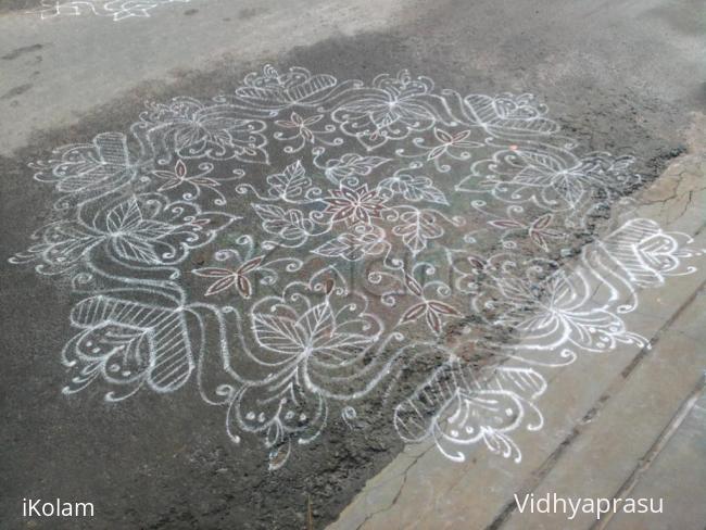 Rangoli: Dotted rangoli of my friend