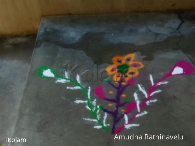 Rangoli: Flower {My Daughter's Rangoli}