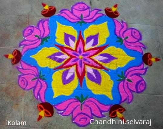 Rangoli: dotted flower kolam