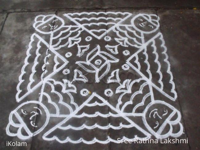 Rangoli: bommai kolam