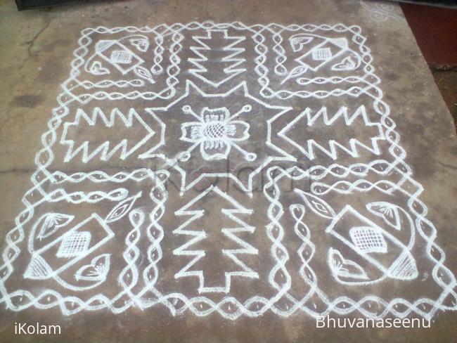 Rangoli: christmas kolam