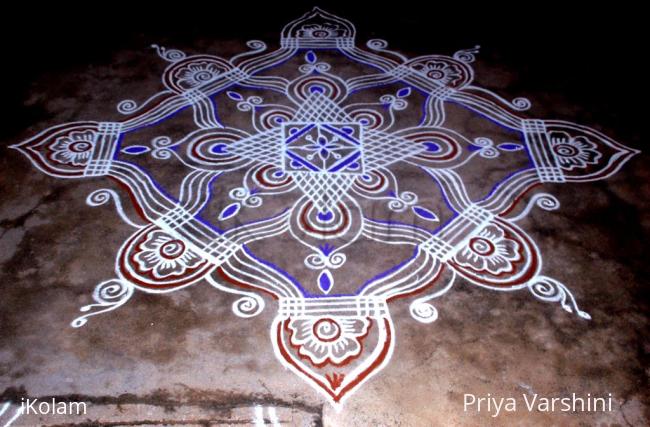 Rangoli: Margazhi kolam 5