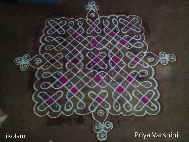 Rangoli: margazhi kolam 