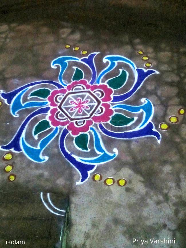 Rangoli: margazhi kolam 