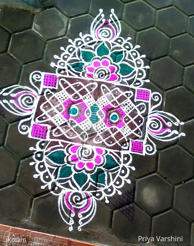 Rangoli: Pulli kolam