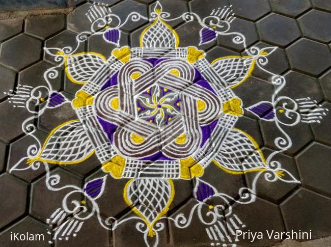 Rangoli: Padi kolam