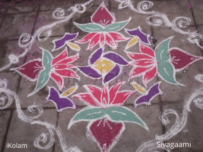 Rangoli: Lotus kolam