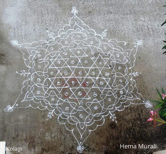 Rangoli: Margazhi kolam 7