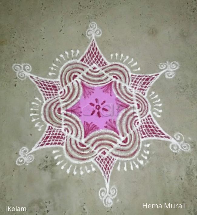 Rangoli: Margazhi Friday kolam