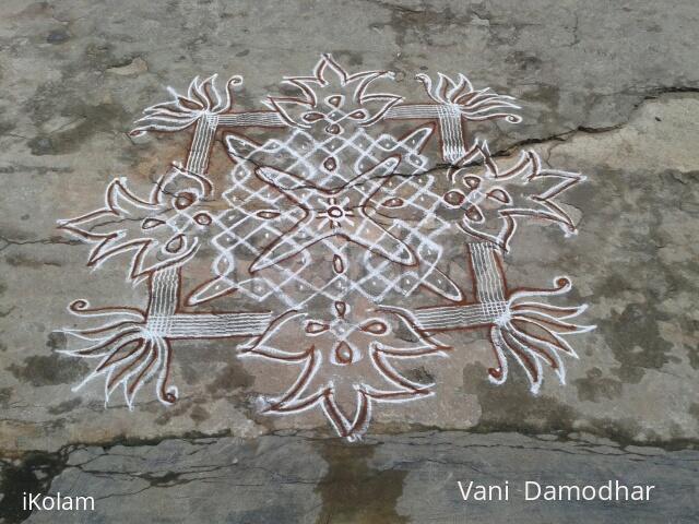 Rangoli: Friday Muggu