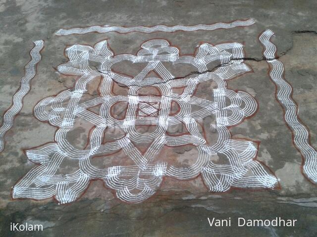 Rangoli: Free Hand