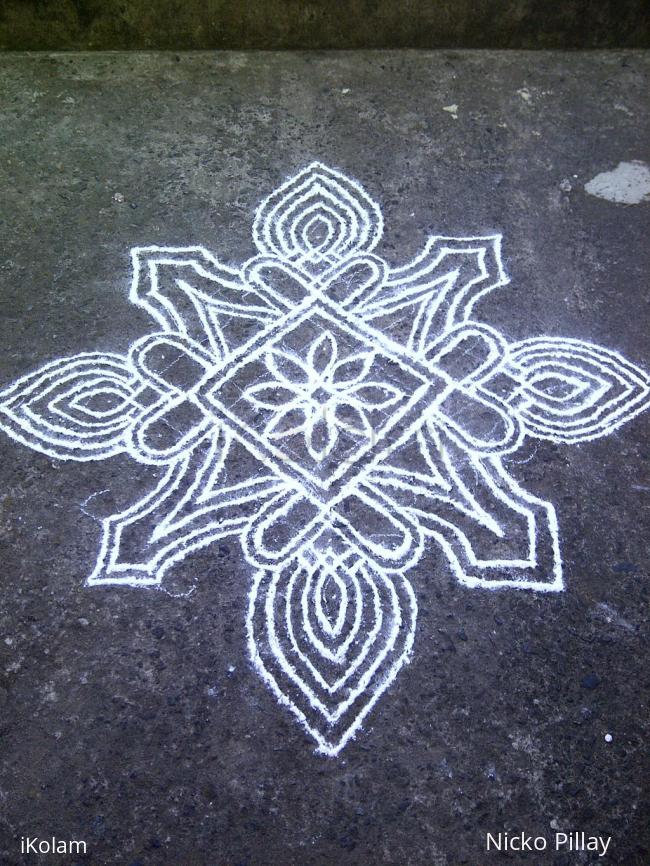 Rangoli: Free Hand kolam