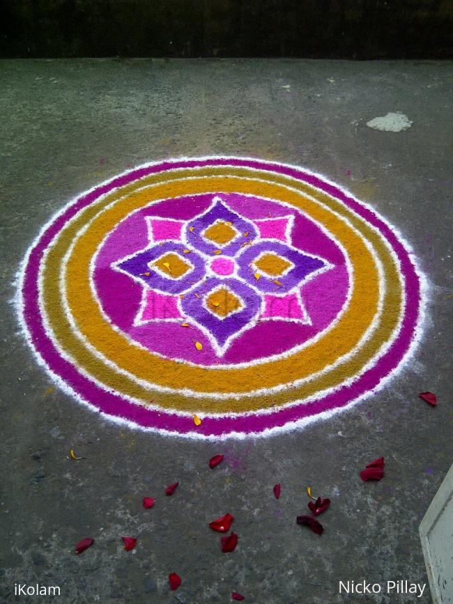 Rangoli: Varalakshmi kolam 2014