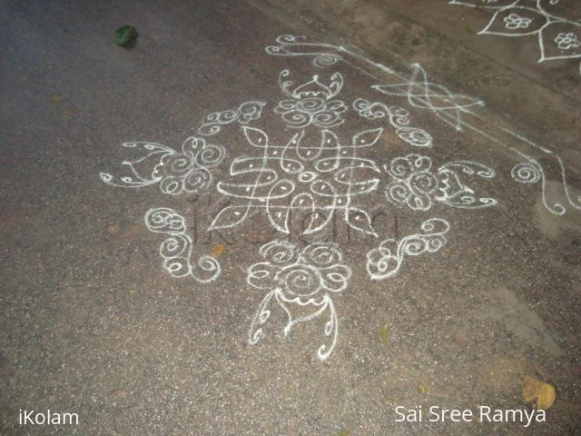 Rangoli: Vinayaka Chaviti Kolam