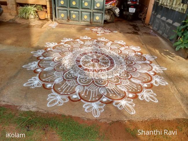 Rangoli: Freehand rangoli