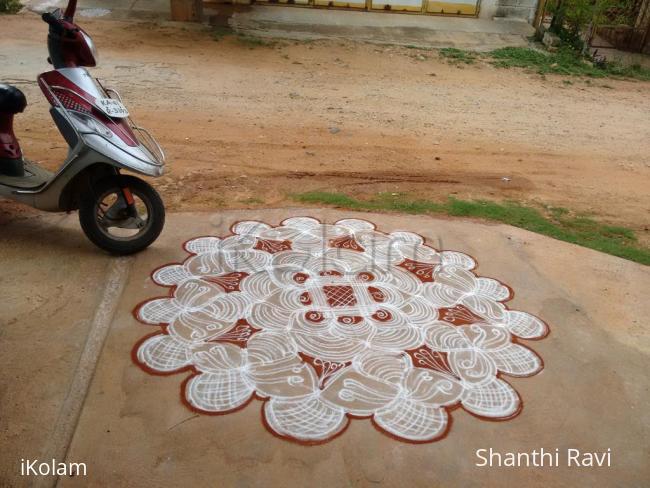 Rangoli: Freehand rangoli