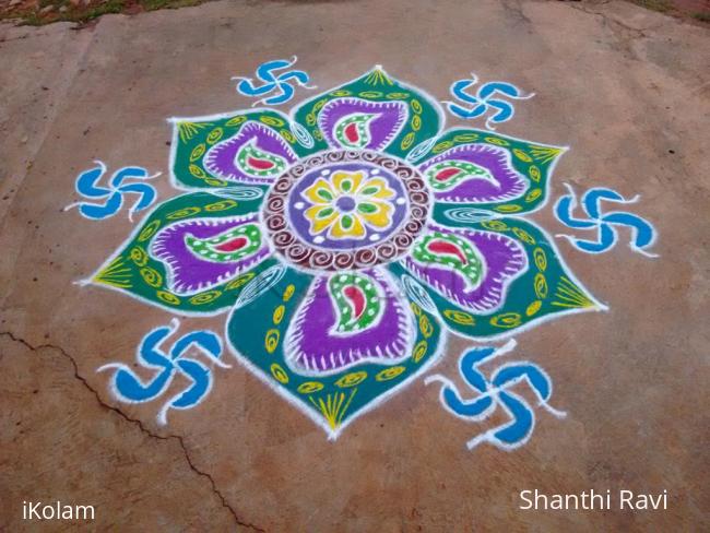 Rangoli: Margazhi kolam