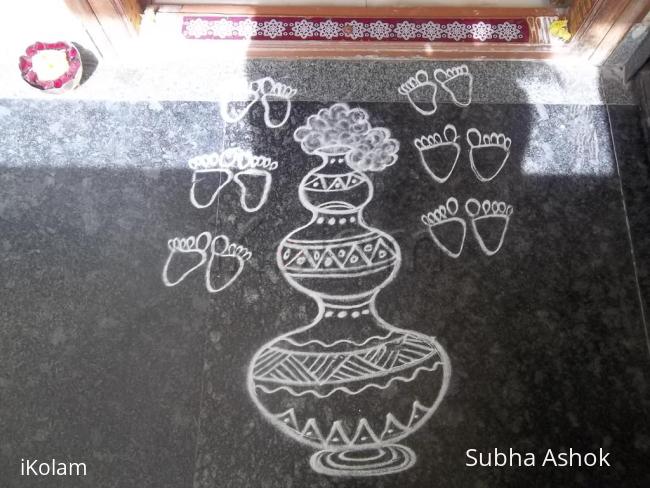 Rangoli: Krishna jayanthi kolam