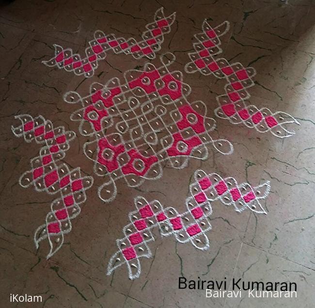 Rangoli: Navaratri day 8