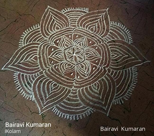 Rangoli: Friday kolam