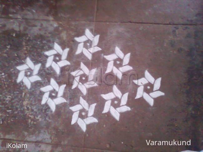 Rangoli: Stencil Rangoli