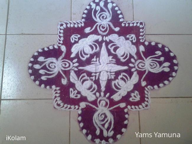 Rangoli: Rangoli on a busy day!!