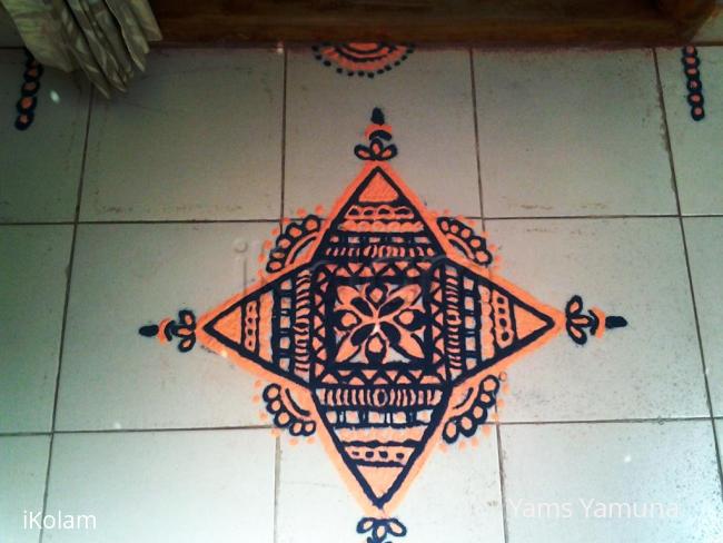 Rangoli: Padikolam