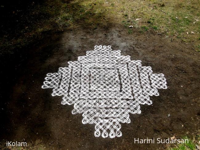 Rangoli: Dotted Kolam