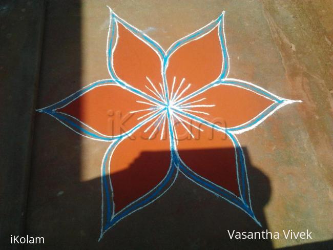 Rangoli: Traditional rangoli