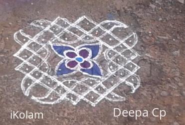 Rangoli: margazhi kolam