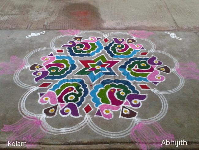 Rangoli: Peacocks with Sangu