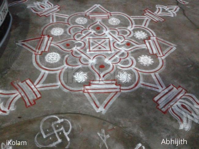 Rangoli: Friday kolam