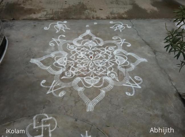 Rangoli: Inspirational Kolam 2