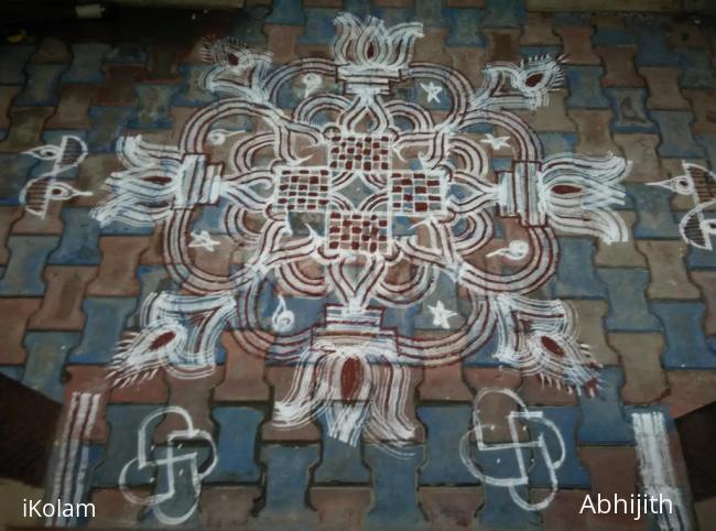 Rangoli: Aadi Perukku - Inspirational kolam