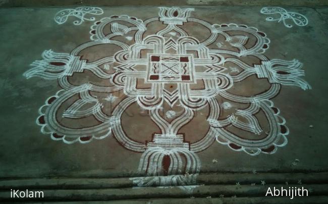 Rangoli: Aadi 3rd  sevvai Kolam 