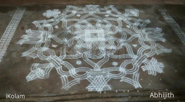 Rangoli: Padi kolam