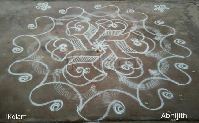 Rangoli: Star rangoli 