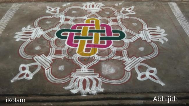 Rangoli: Thai Tuesday Kolam 