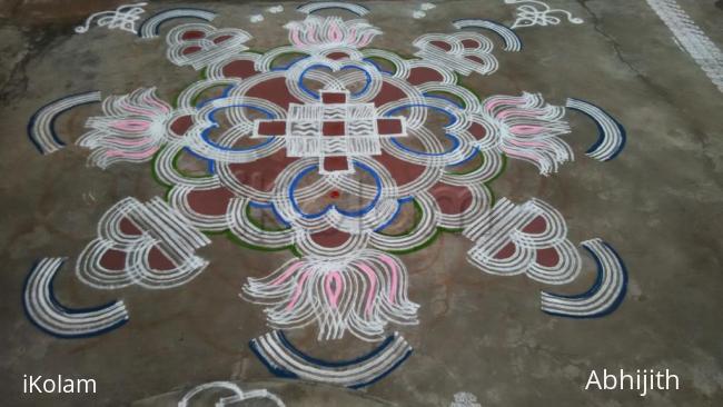 Rangoli: Padi Kolam 