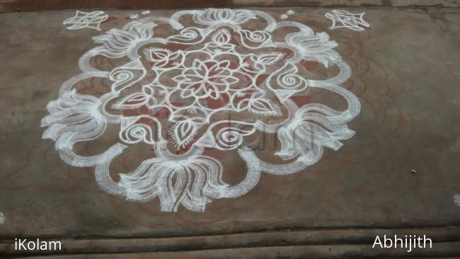 Rangoli: Sangu kolam