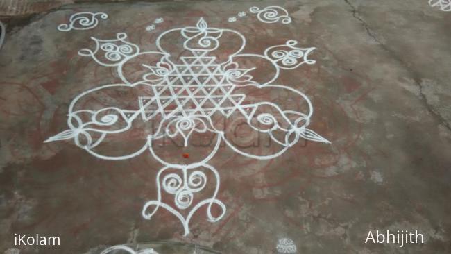 Rangoli: Sangu kolam