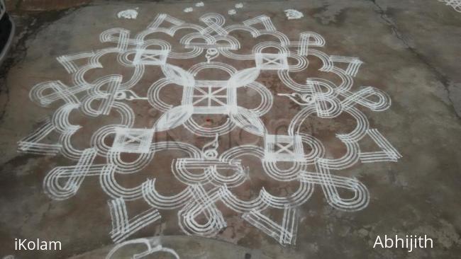 Rangoli: Padi kolam