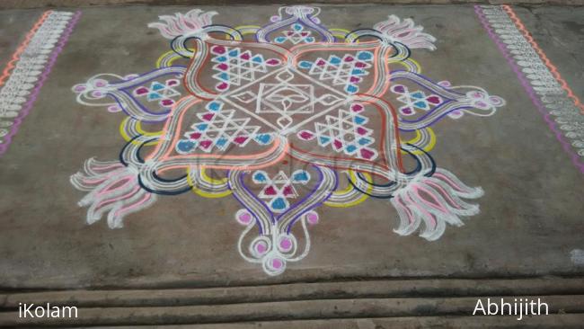 Rangoli: Friday Padi kolam