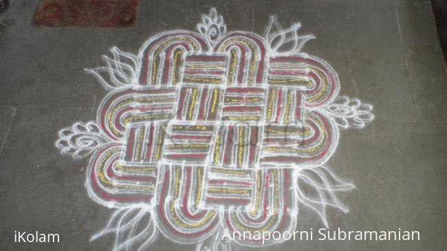 Rangoli: padikolam