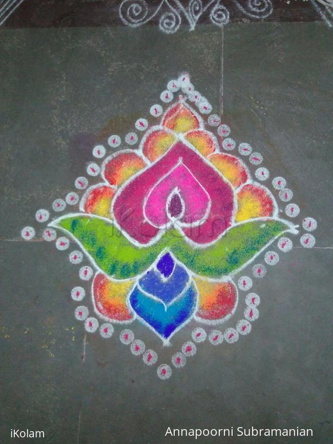 Rangoli: margazhi kolam