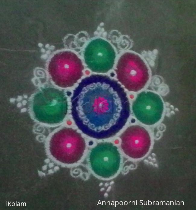 Rangoli: margazhi kolam