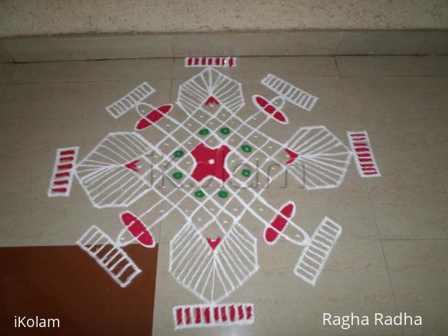 Rangoli: PADI KOLAM IN CHIKKU