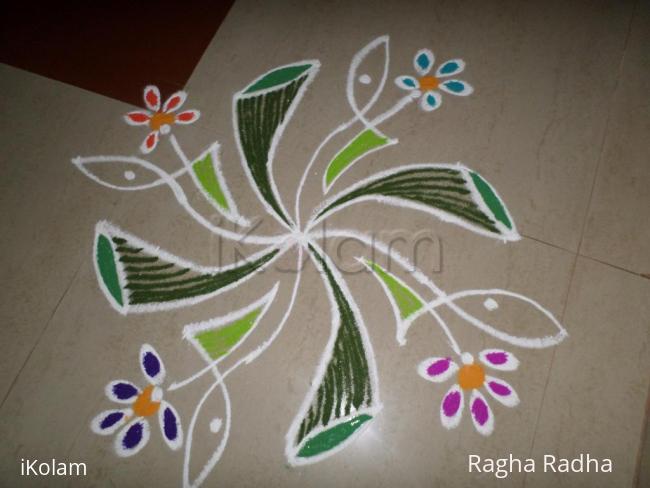 Rangoli: SMALL BOUQUET